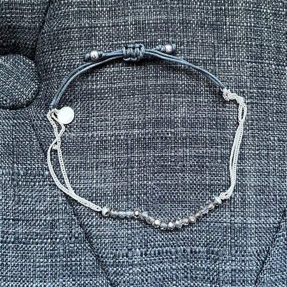 Adjustable gem bracelet - Picture 1 of 1